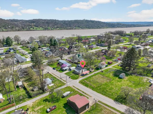 $99,900 | 323 Plum Street, Rising Sun, IN 47040