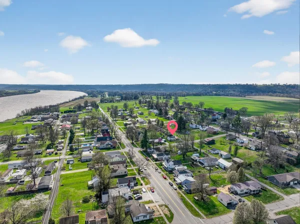 $99,900 | 323 Plum Street, Rising Sun, IN 47040