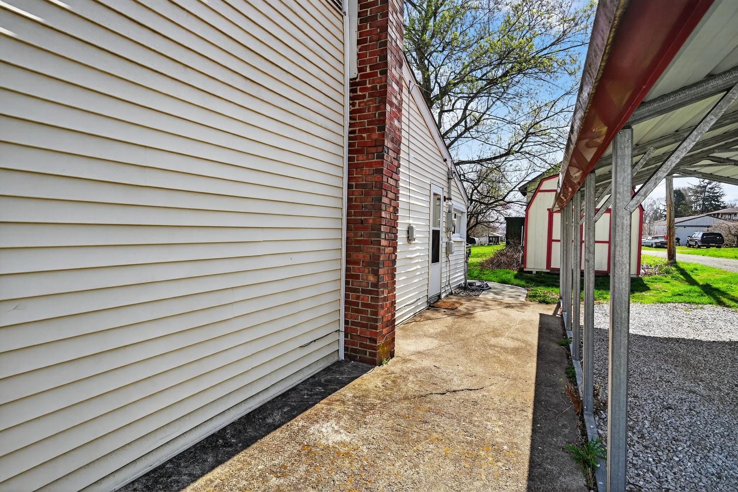 323 Plum Street Rising Sun, IN 47040 - Photo 7 of 31