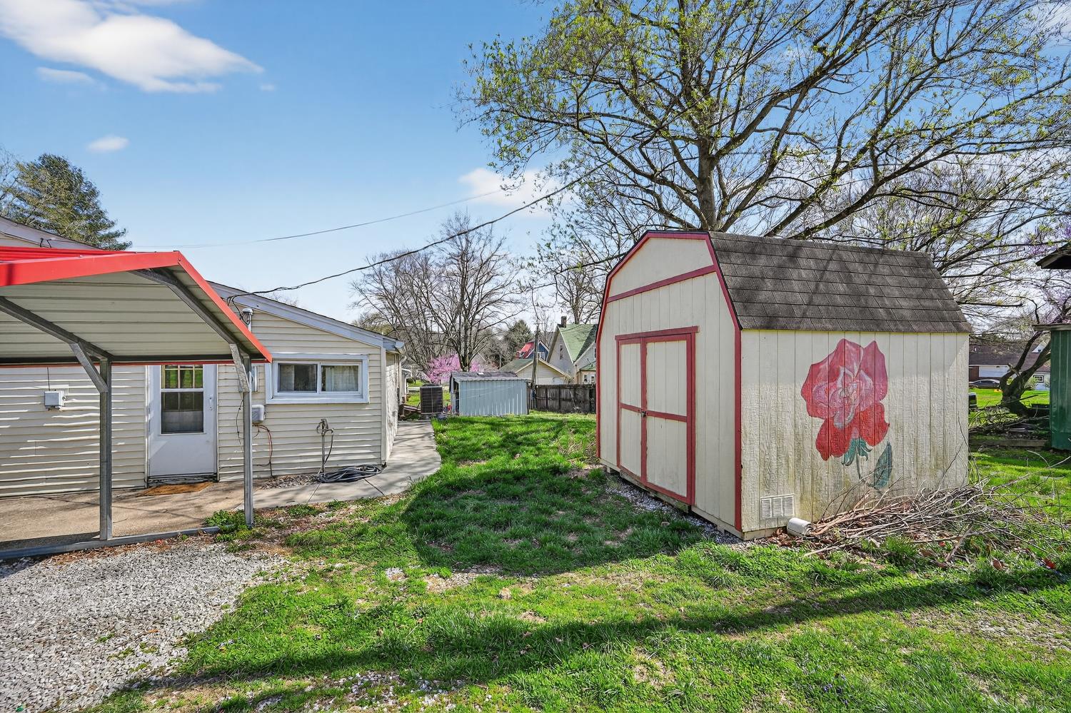 323 Plum Street Rising Sun, IN 47040 - Photo 8 of 31