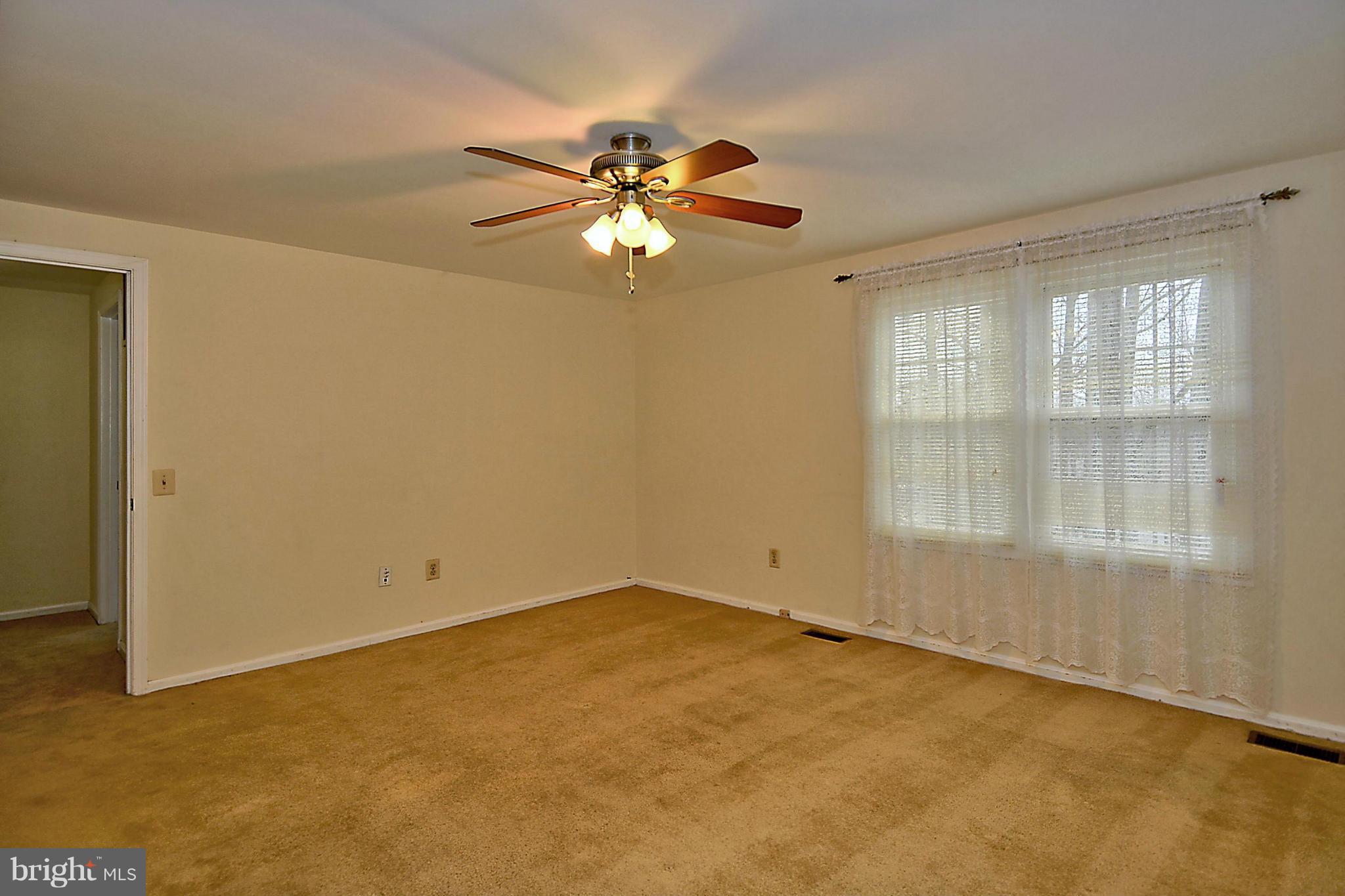 11330 Classical Lane Silver Spring, MD 20901 - Photo 17 of 30 Bedroom 2