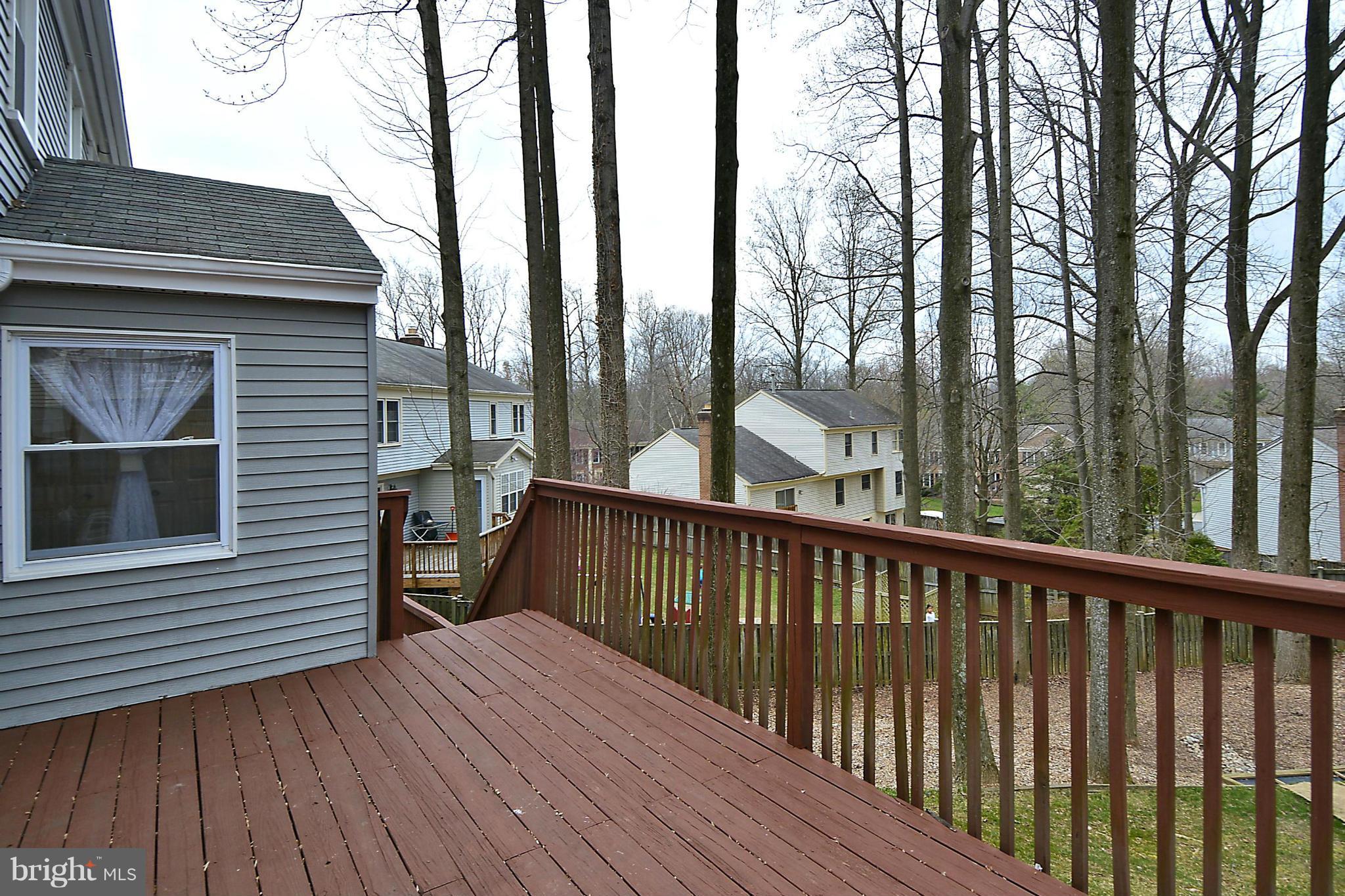 11330 Classical Lane Silver Spring, MD 20901 - Photo 26 of 30 Deck