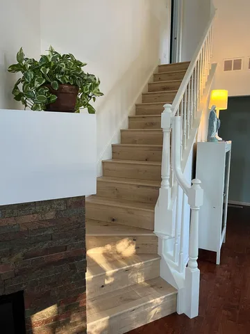 $349,000 | 1320 Georgetown Drive, Batavia, IL 60510