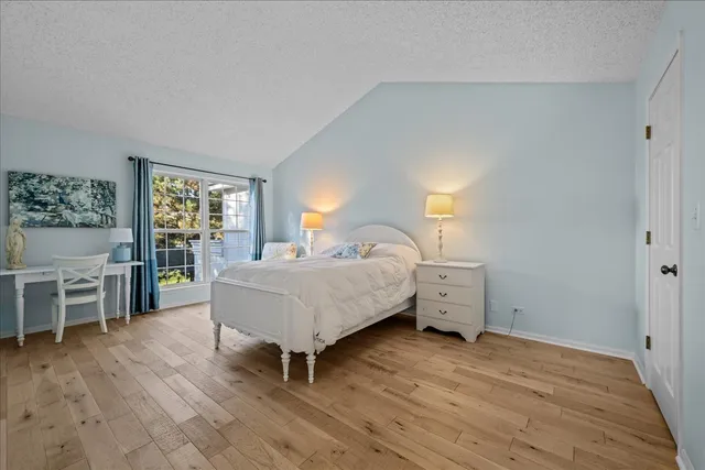 $349,000 | 1320 Georgetown Drive, Batavia, IL 60510