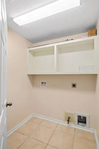 $2,450 | 13415 Highland Park Court, Houston, TX 77070