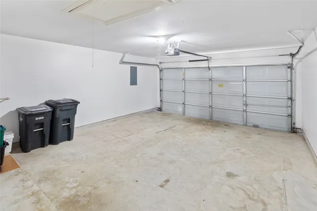 $2,450 | 13415 Highland Park Court, Houston, TX 77070