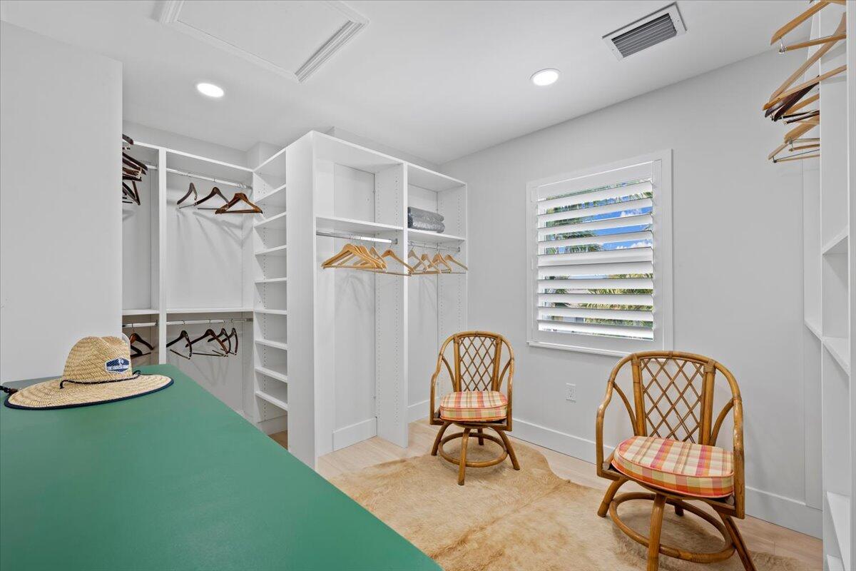 230 Pine Terrace West Palm Beach, FL 33405 - Photo 26 of 29 33-LUX_1649