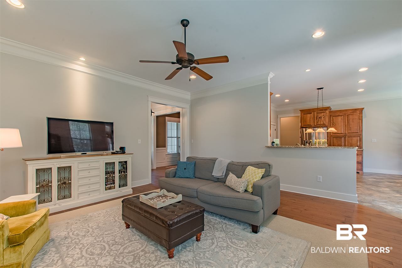 406 Rothley Avenue Fairhope, AL 36532 - Photo 9 of 39 Great Room