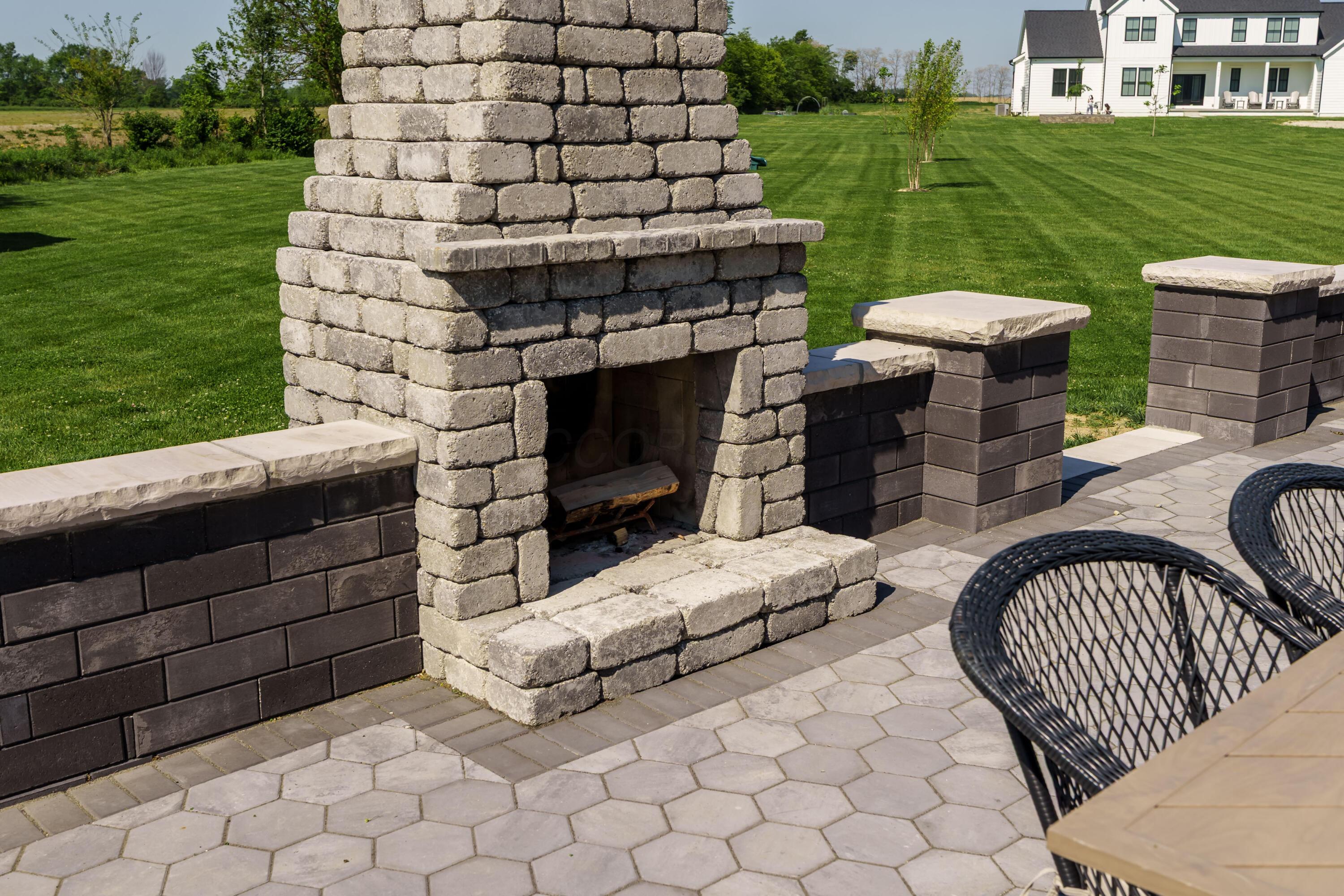 7308 Concord Road Delaware, OH 43015 - Photo 60 of 73 Paver Patio Fireplace