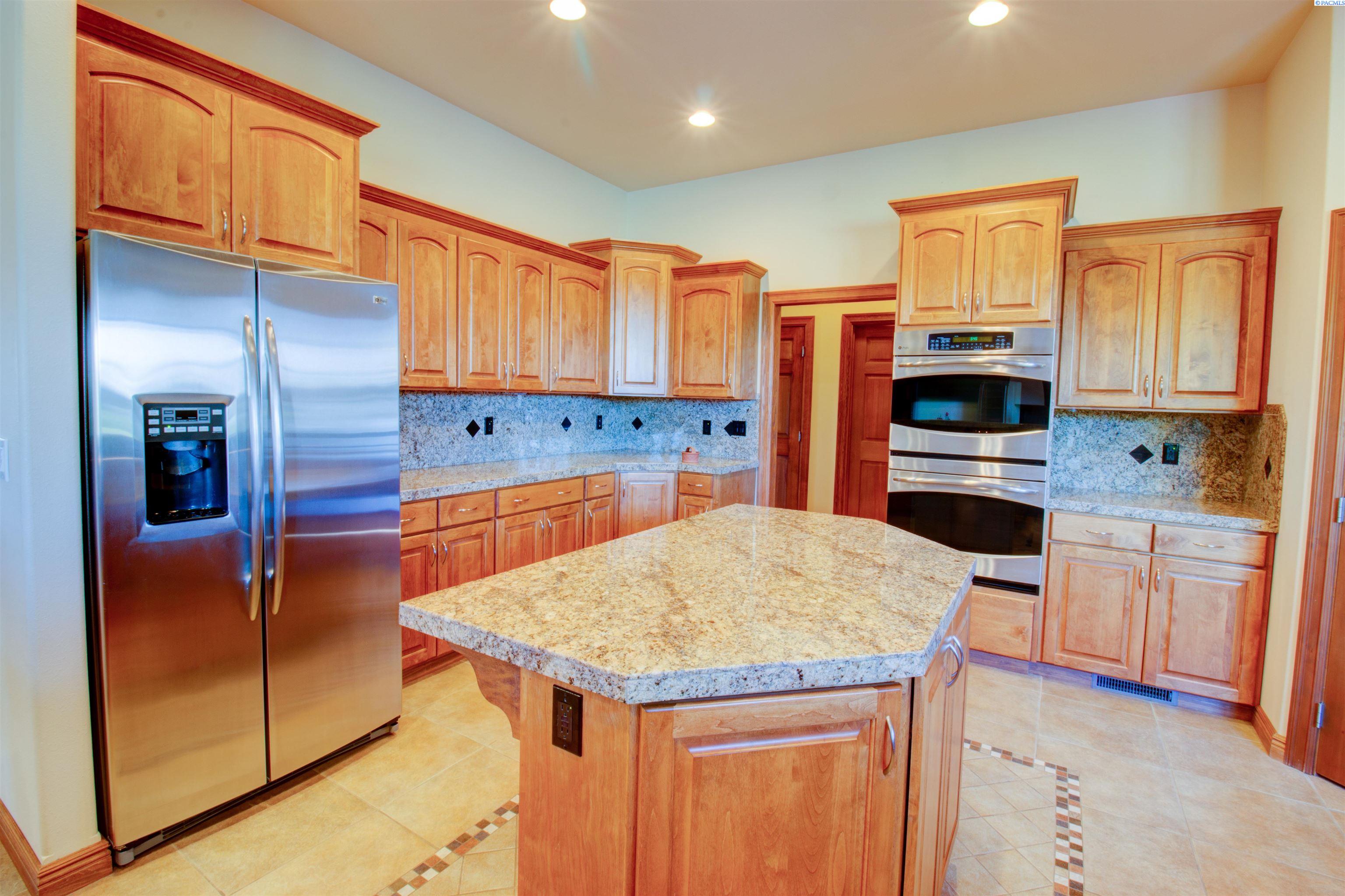 45802 South Fremont Road Kennewick, WA 99337 - Photo 9 of 41 Gallery Image 9