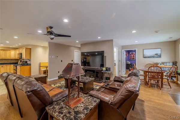 $449,500 | 334 Highway 49, Constantia, NY 13042