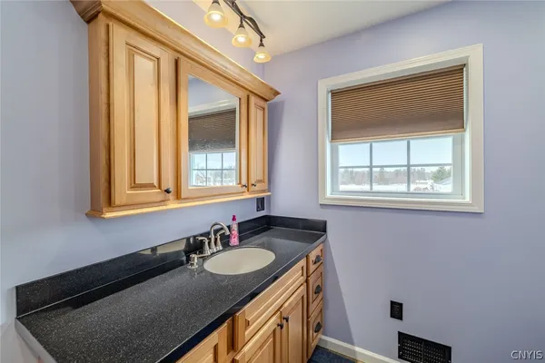 $449,500 | 334 Highway 49, Constantia, NY 13042