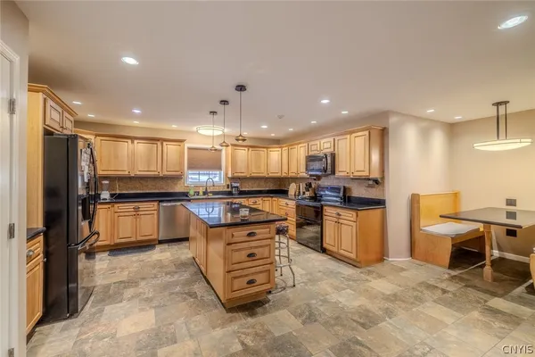 $449,500 | 334 Highway 49, Constantia, NY 13042