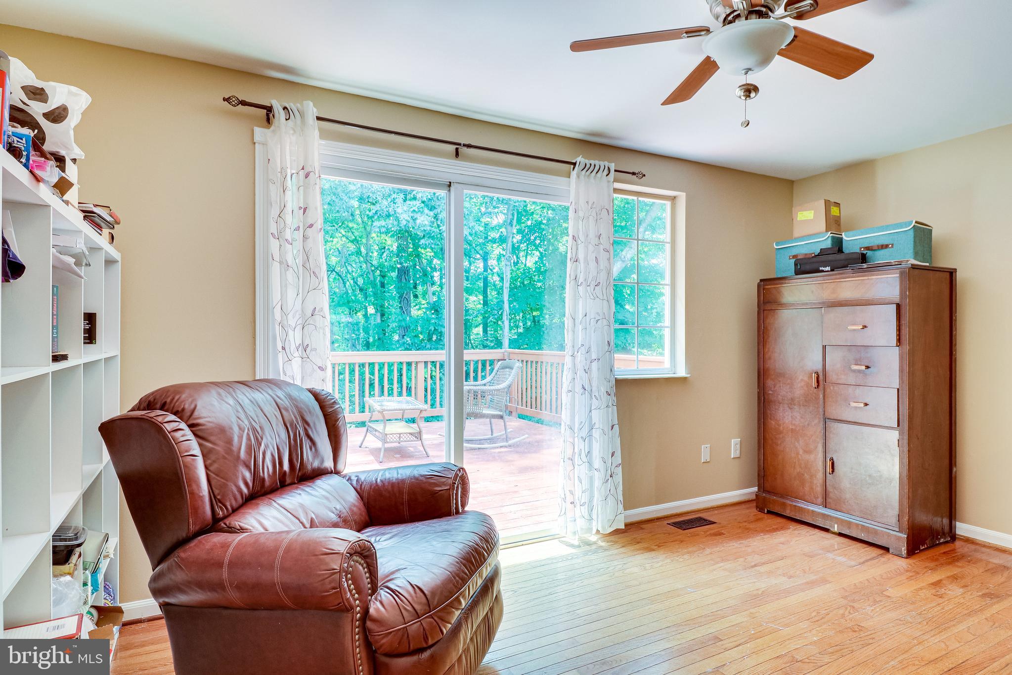8024 Grandview Court Springfield, VA 22153 - Photo 11 of 25 Gallery Image 11