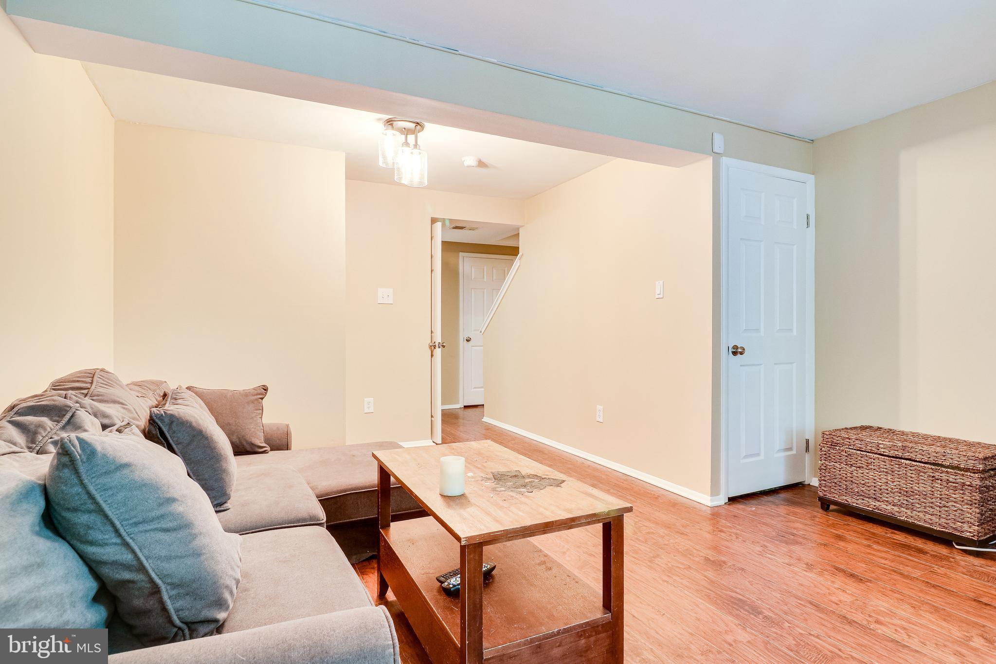 8024 Grandview Court Springfield, VA 22153 - Photo 22 of 25 Gallery Image 22