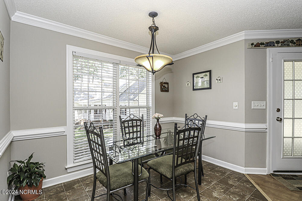 3598 Carriage Farm Road Rocky Mount, NC 27804 - Photo 7 of 19 Large Eat in for dining!