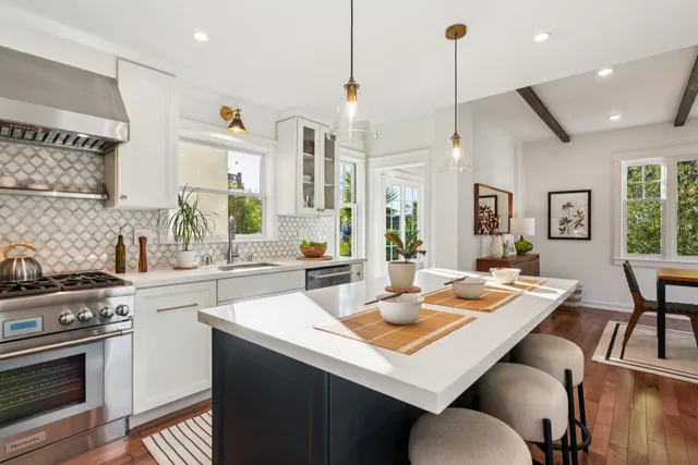 $1,595,000 | 907 Portal Avenue, Oakland, CA 94610