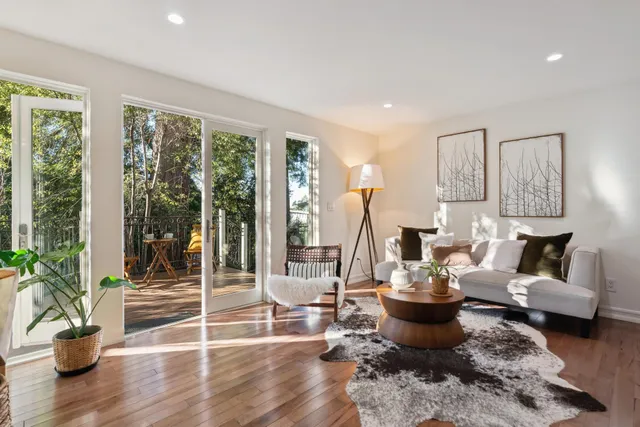 $1,595,000 | 907 Portal Avenue, Oakland, CA 94610