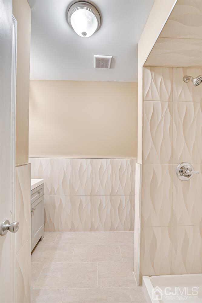 1 Lynnwood Road Edison, NJ 08820 - Photo 32 of 41 a bathroom with a shower