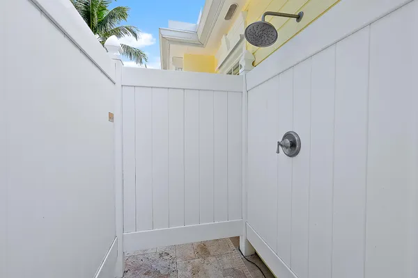 $10,000 | 140 Sweet Bay Circle, Jupiter, FL 33458