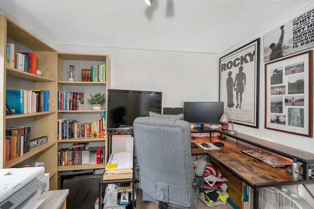 $139,000 | 8 F Street, Merrimac, MA 01860