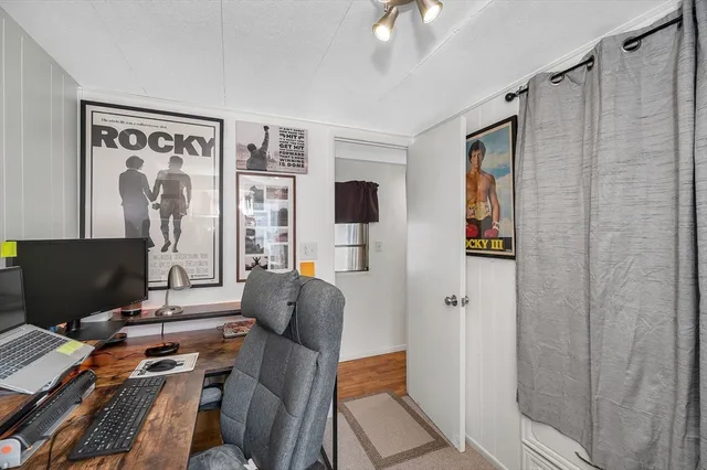 $139,000 | 8 F Street, Merrimac, MA 01860