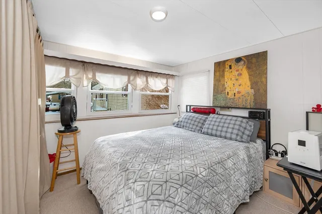 $139,000 | 8 F Street, Merrimac, MA 01860