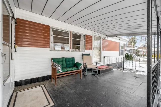 $139,000 | 8 F Street, Merrimac, MA 01860