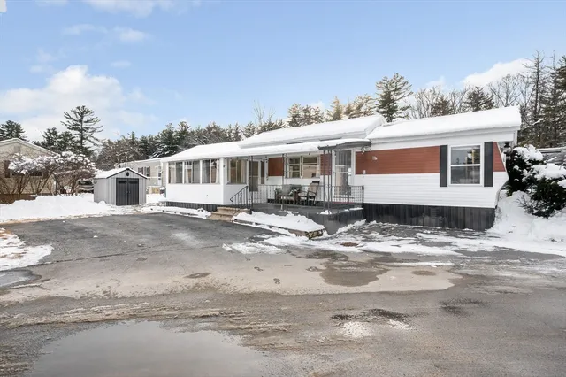 $139,000 | 8 F Street, Merrimac, MA 01860