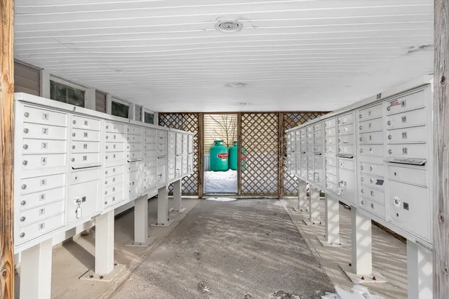 $139,000 | 8 F Street, Merrimac, MA 01860