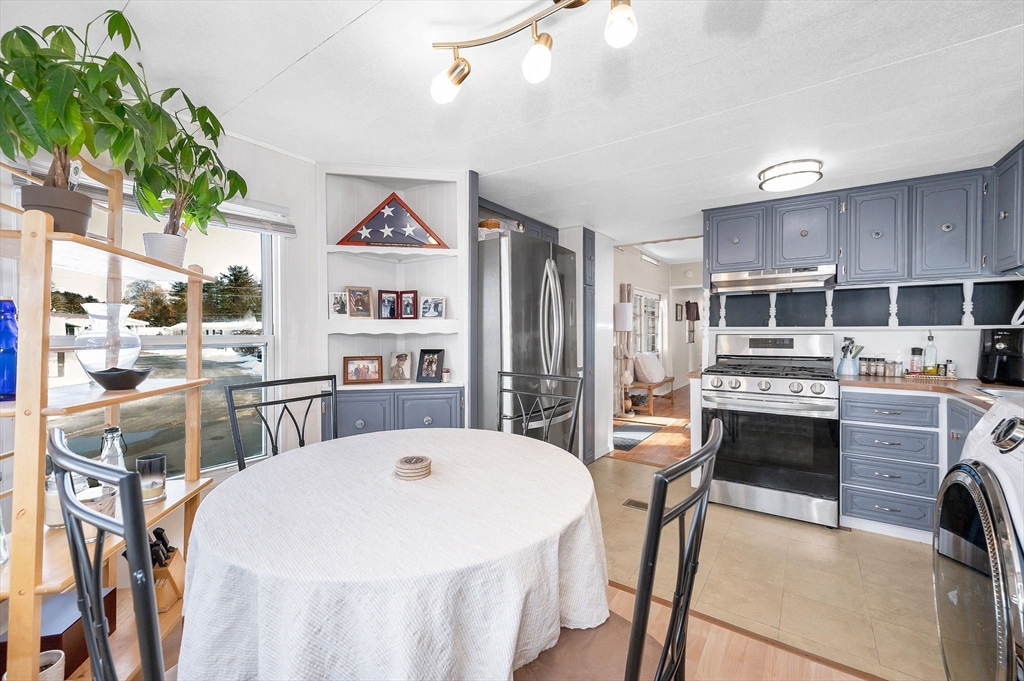 8 F Street Merrimac, MA 01860 - Photo 8 of 31