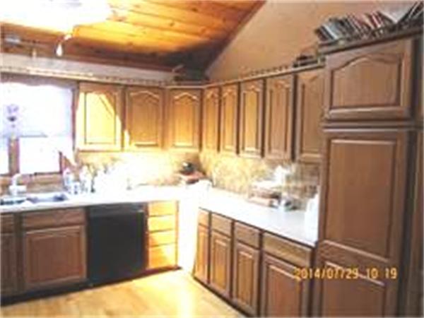 65 Point Pleasant Road Webster, MA 01570 - Photo 10 of 27 Gallery Image 10