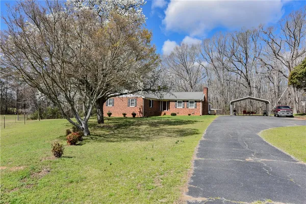 $439,000 | 202 Wilton Road, Abbeville, SC 29620