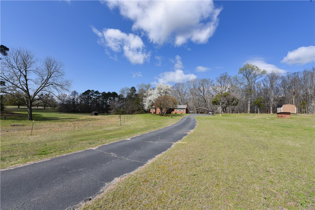 202 Wilton Road Abbeville, SC 29620 - Photo 3 of 35