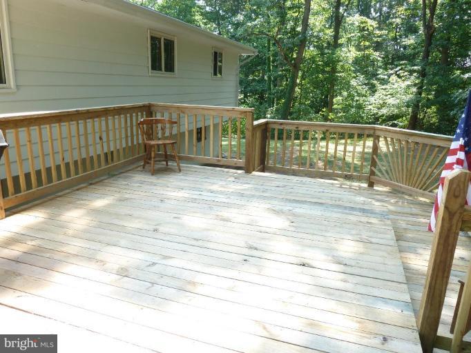 1409 Fillmore Road Fort Washington, MD 20744 - Photo 8 of 17 Deck