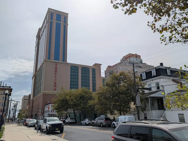 $1,290 | 16 North Iowa Avenue, Unit 3, Atlantic City, NJ 08401