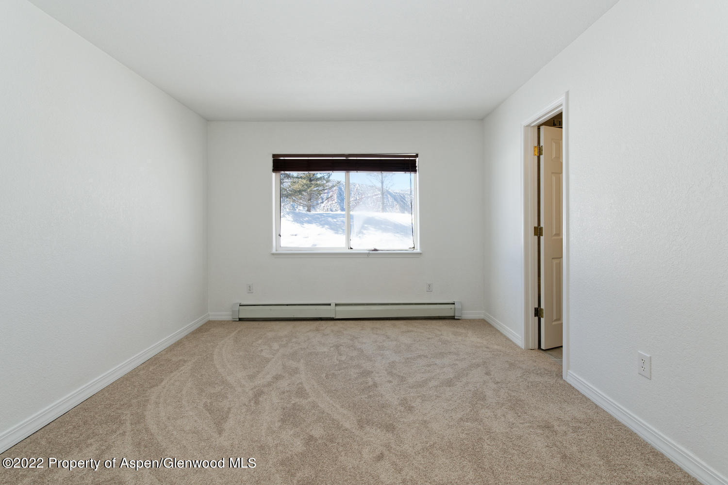 19 Pine Ridge Road Basalt, CO 81621 - Photo 13 of 16 an empty room with a window