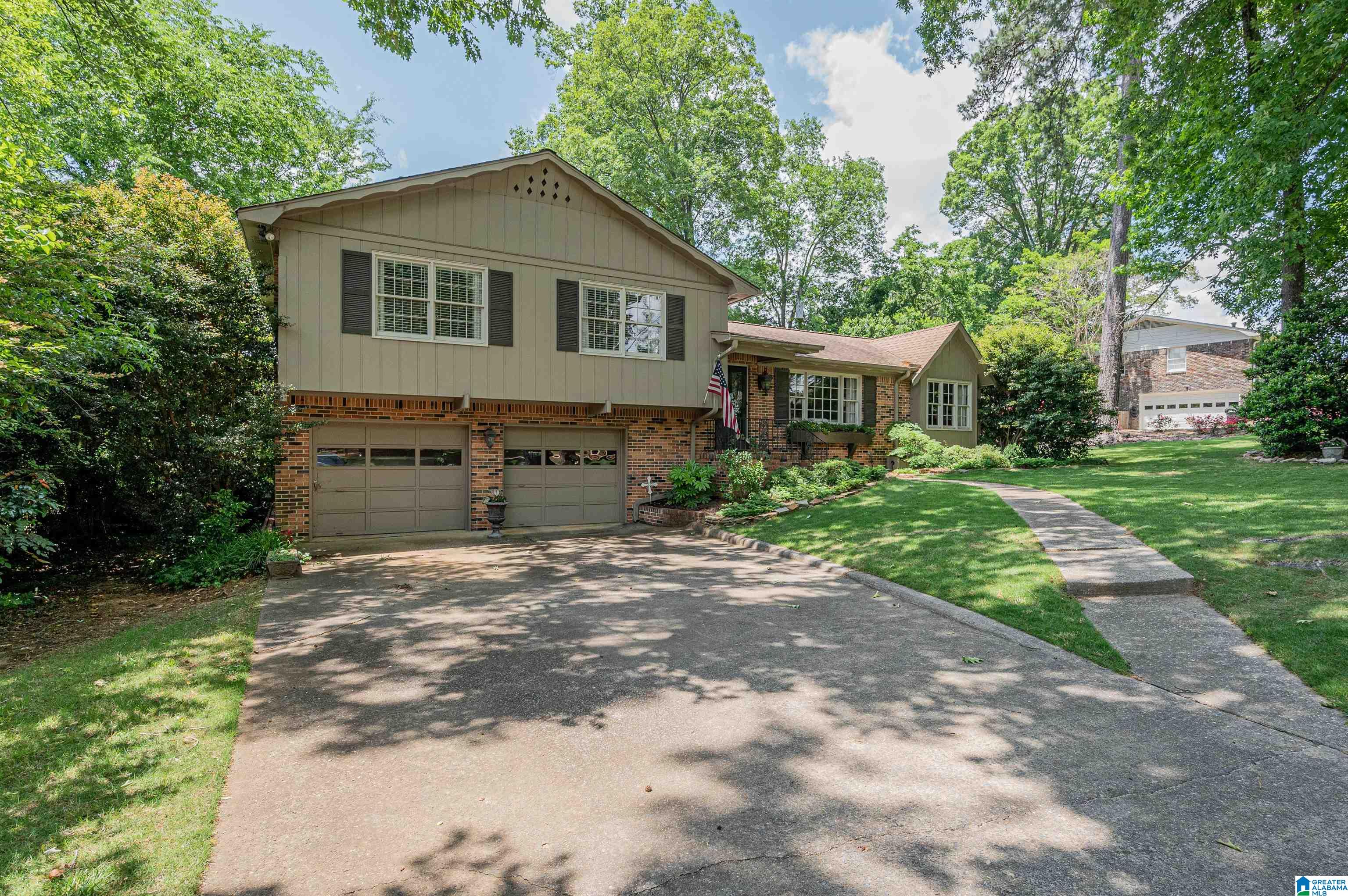 906 Granbury Road Birmingham, AL 35216 - Photo 3 of 43