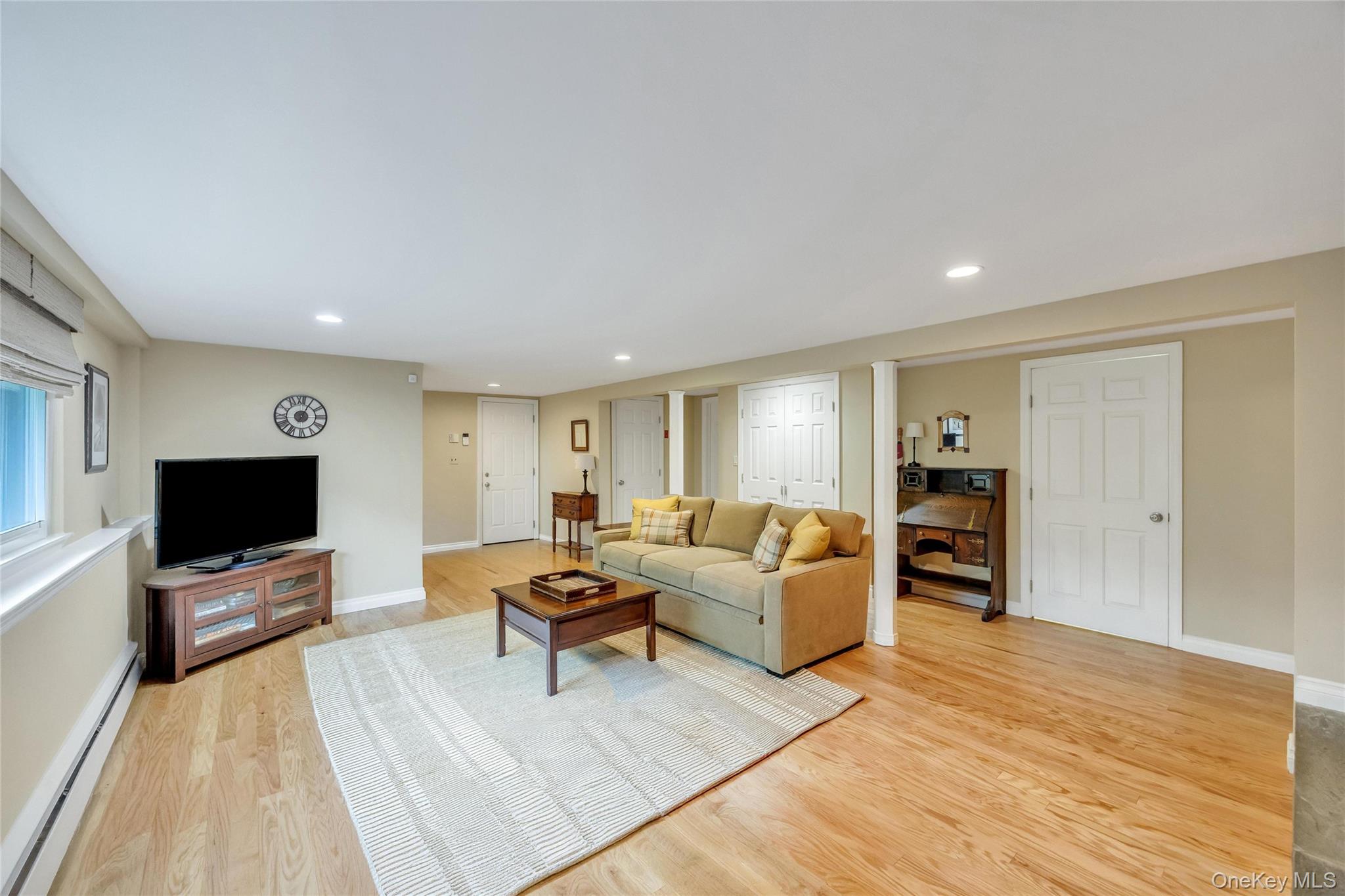 4 Long Hill Road Smithtown, NY 11787 - Photo 26 of 37