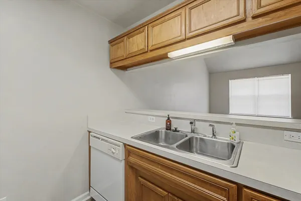 $150,000 | 2525 Hartsfield Road, Unit 20, Tallahassee, FL 32303