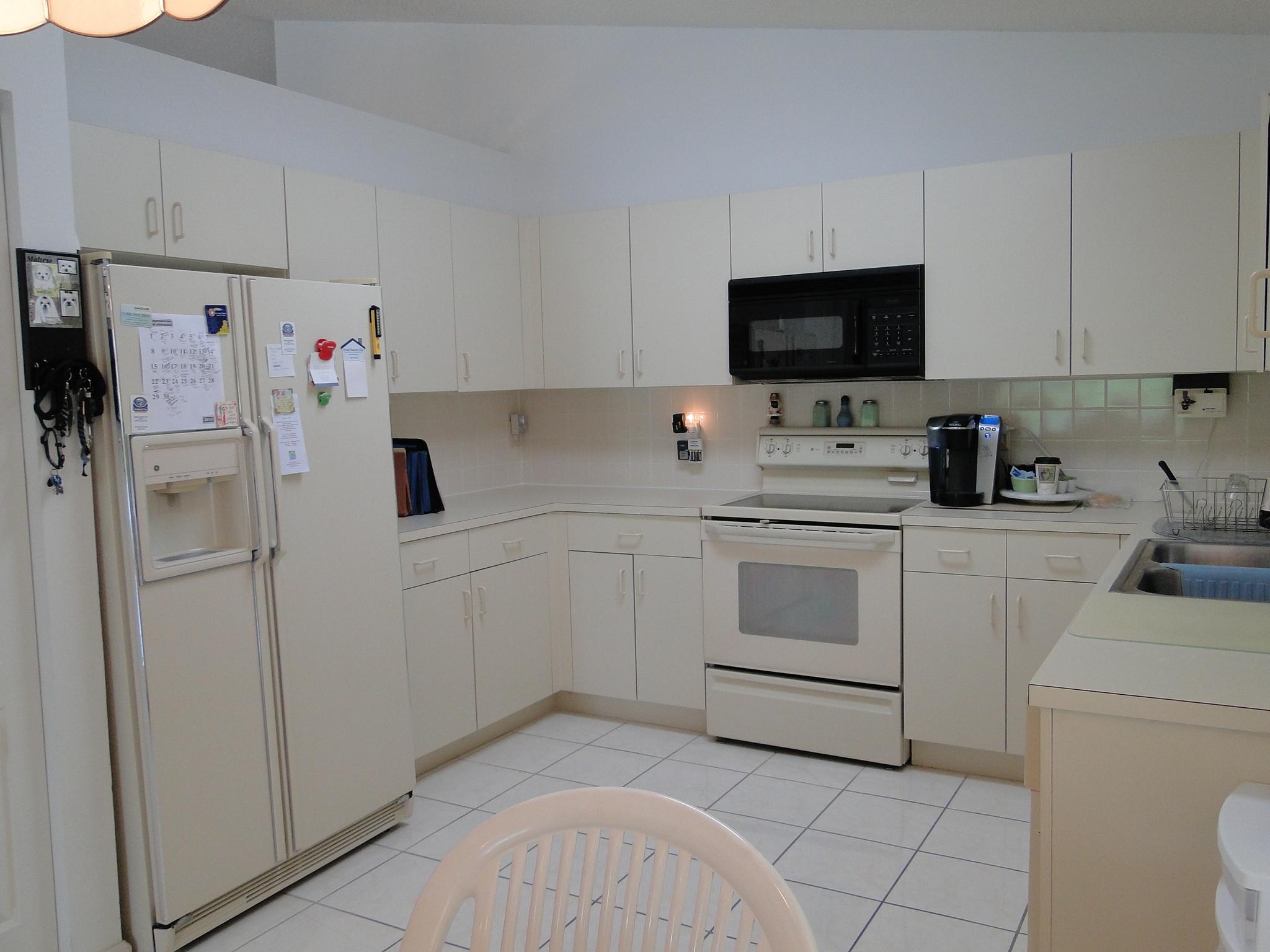 9473 Baritone Court Boca Raton, FL 33496 - Photo 9 of 19 ADDITIONAL KITCHEN VIEW
