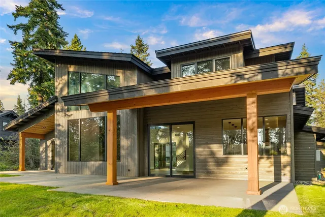 $2,150,000 | 610 Spragger Way, Cle Elum, WA 98922