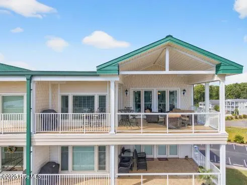 $719,000 | 915 Shoreline Drive West, Unit 351, Sunset Beach, NC 28468