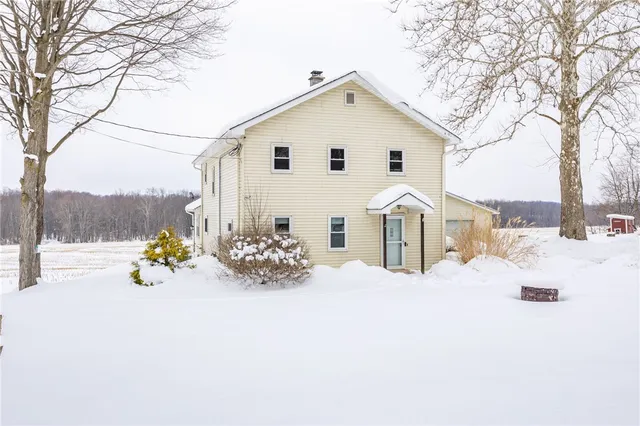 $249,900 | 3200 Highway 14, Lyons, NY 14489