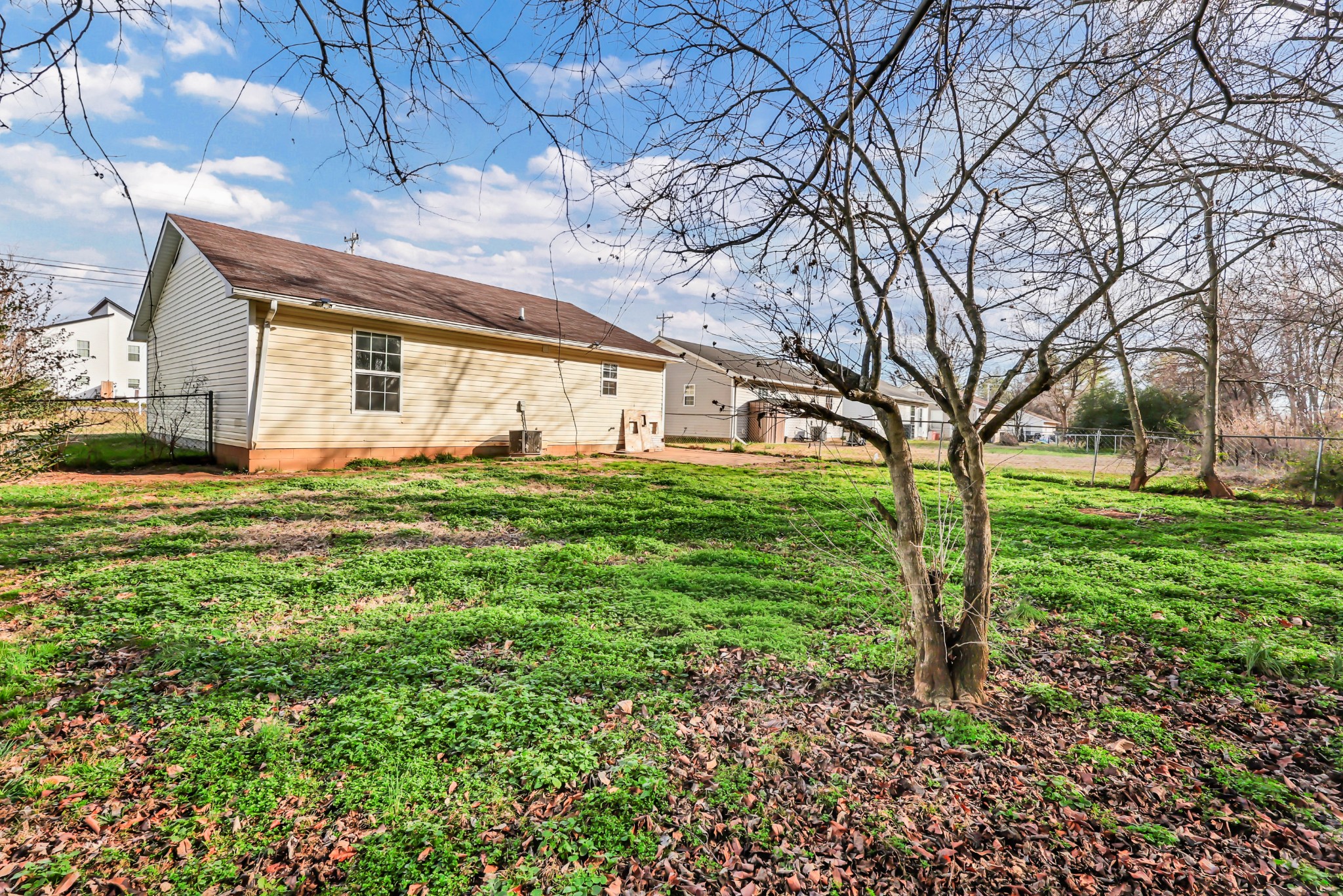 634 State Line Road Oak Grove, KY 42262 - Photo 17 of 17 a house view with swimming pool