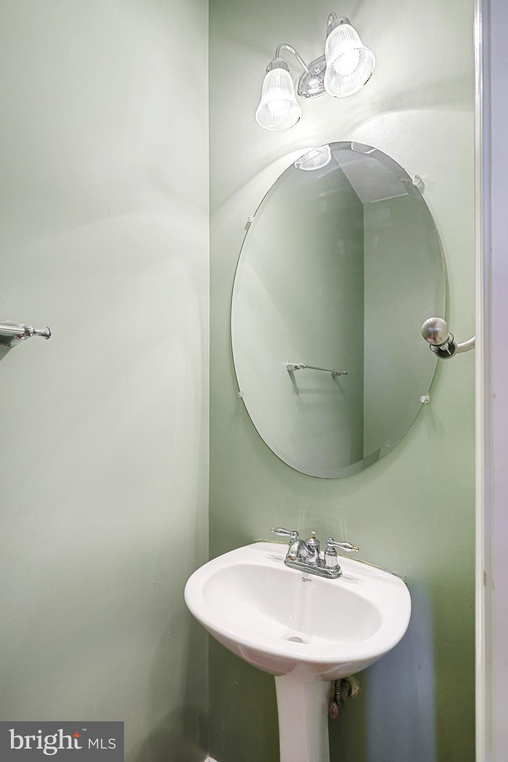 152 Valley View Circle York, PA 17408 - Photo 22 of 39