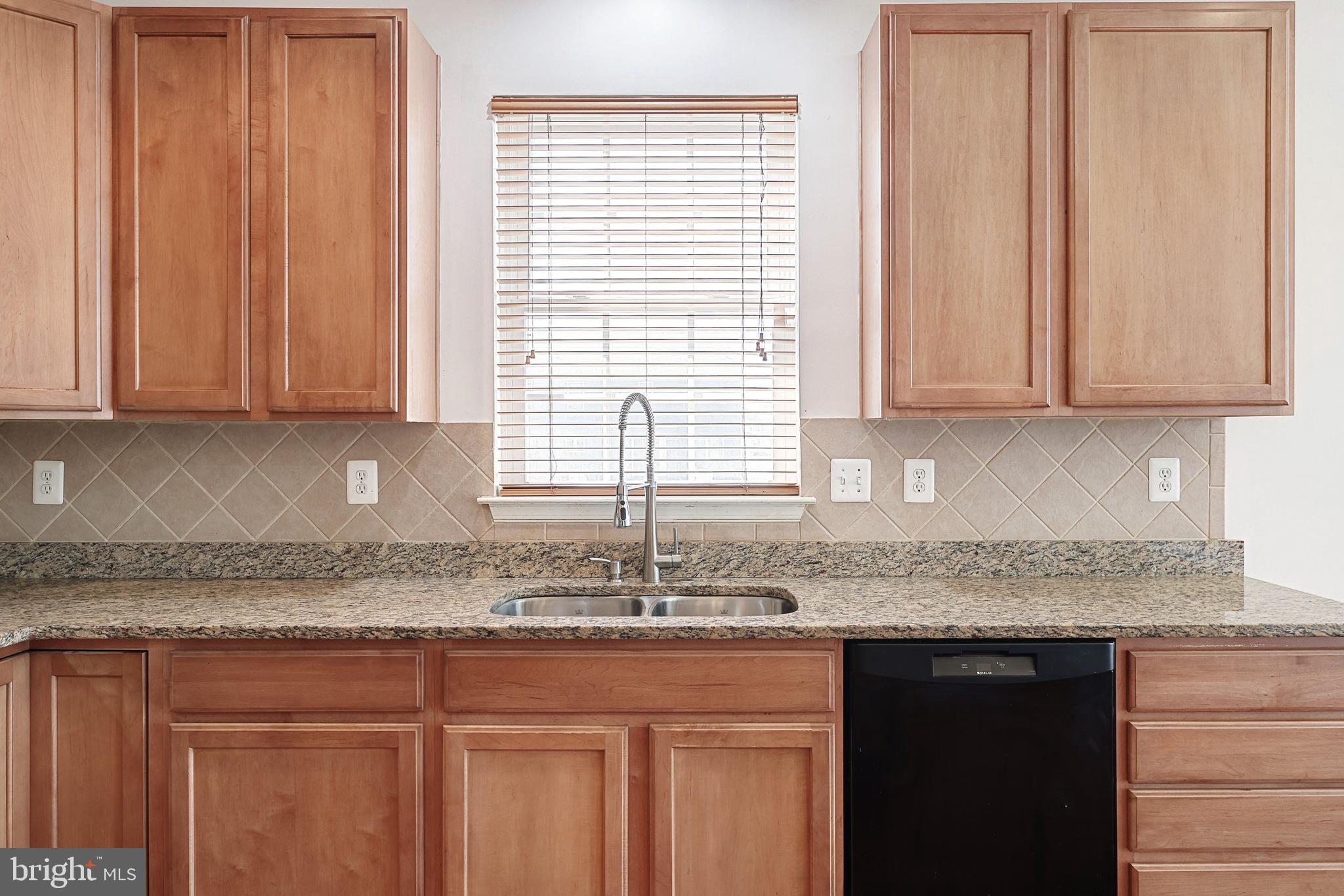 152 Valley View Circle York, PA 17408 - Photo 8 of 39