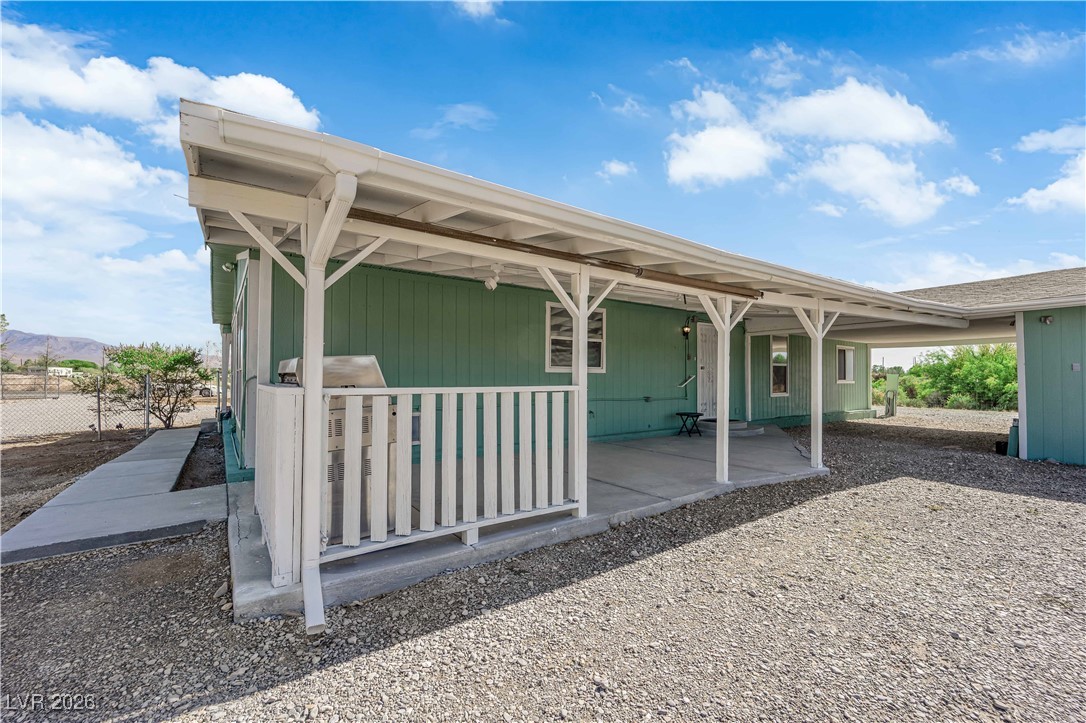 5550 Vicki Ann Road Pahrump, NV 89048 - Photo 11 of 44 View of patio