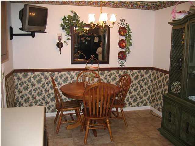 595 Ridgewood Drive Chickamauga, GA 30707 - Photo 5 of 9 Additional Photo