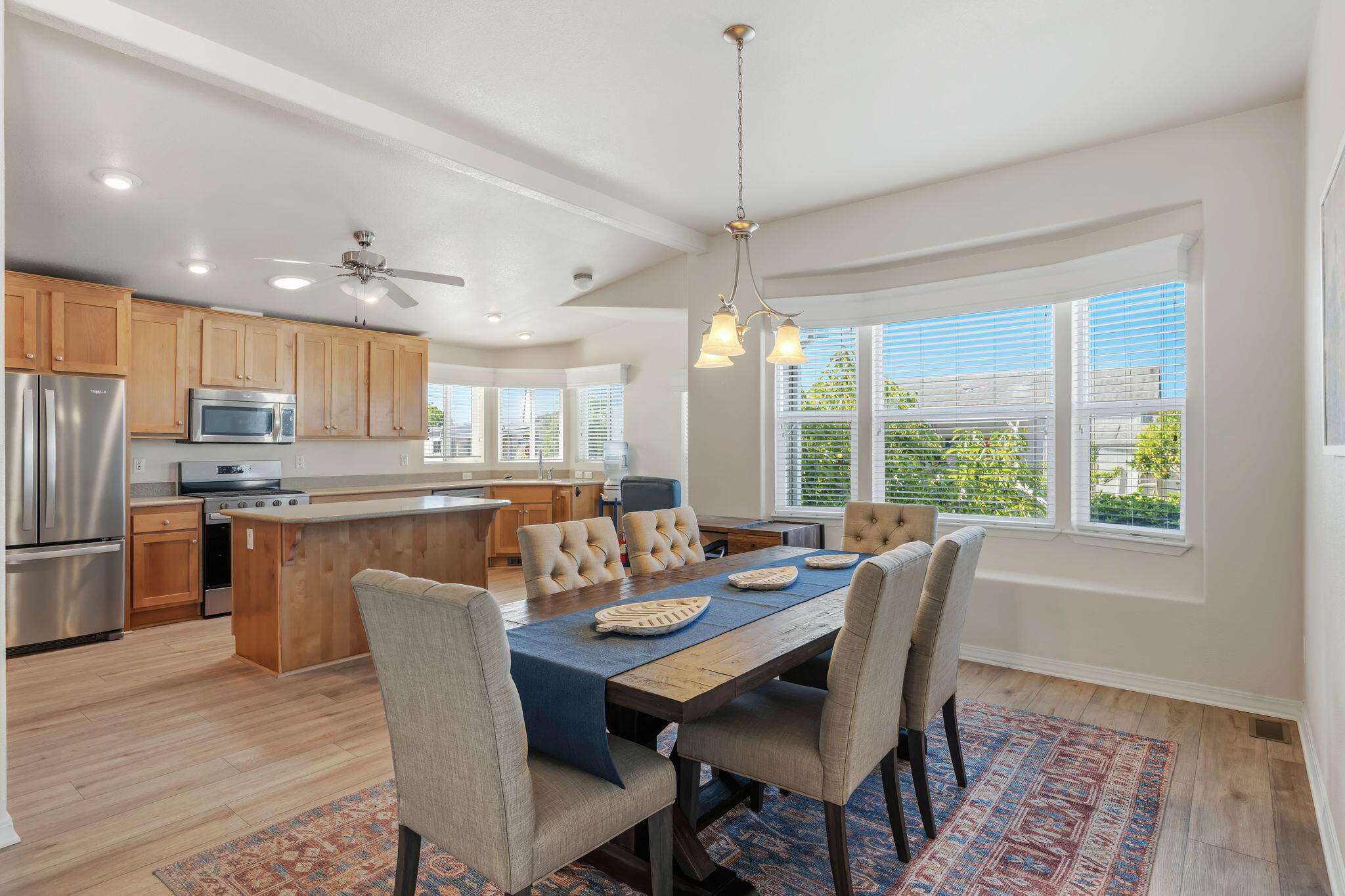 340 Old Mill Road, Unit SPC 82 Santa Barbara, CA 93110 - Photo 5 of 29 08-Dining